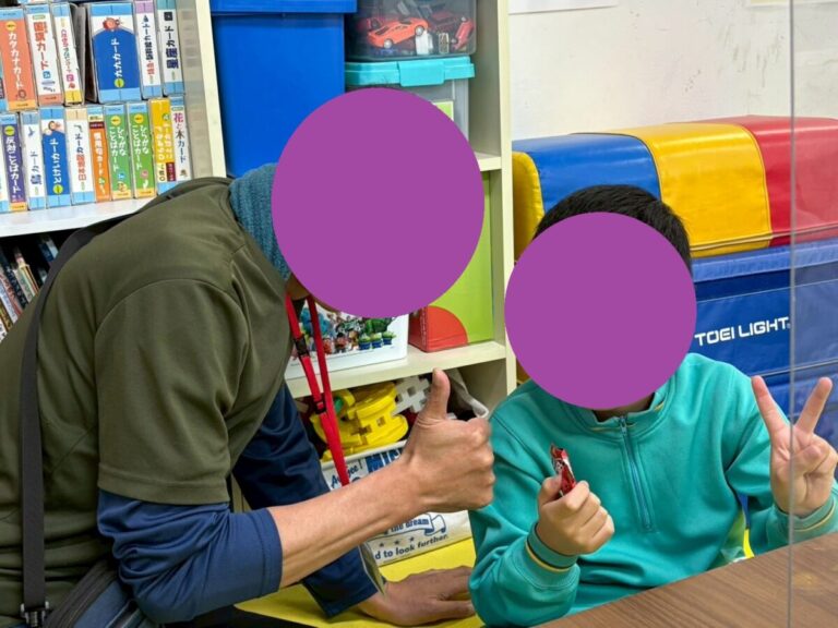 はーい！ピース！！