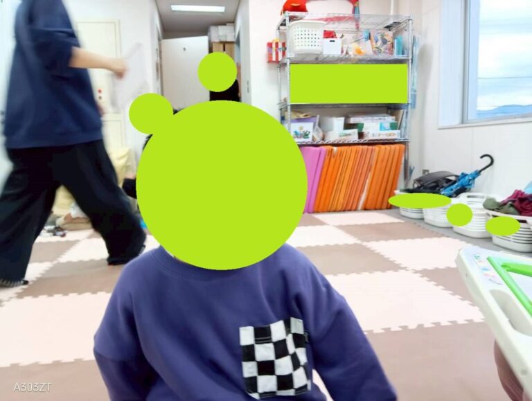 ジャンプ！　ワニさん歩きのーー、ボール置き🥎